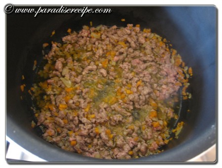 Soffritto per il ragù delle lasagne alla Fabio